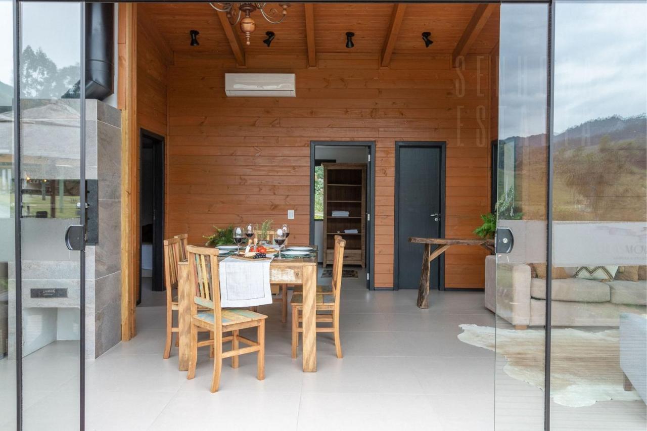 Villas Mornas Espaco De Eventos E Hospedagem Boutique Aguas Mornas Eksteriør billede