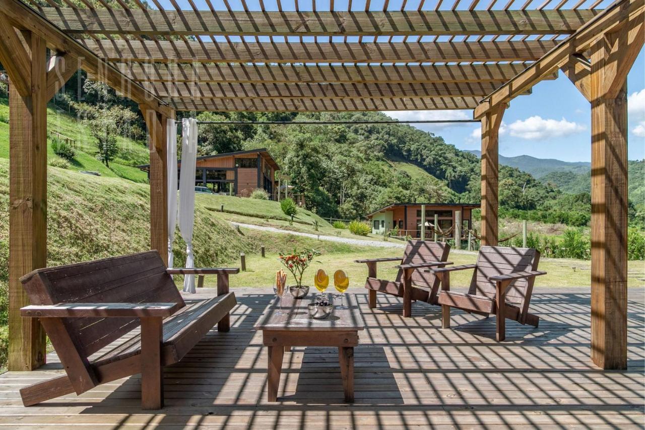 Villas Mornas Espaco De Eventos E Hospedagem Boutique Aguas Mornas Eksteriør billede