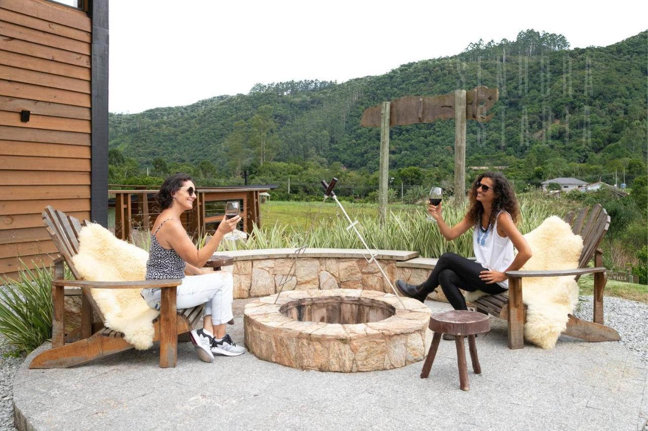 Villas Mornas Espaco De Eventos E Hospedagem Boutique Aguas Mornas Eksteriør billede