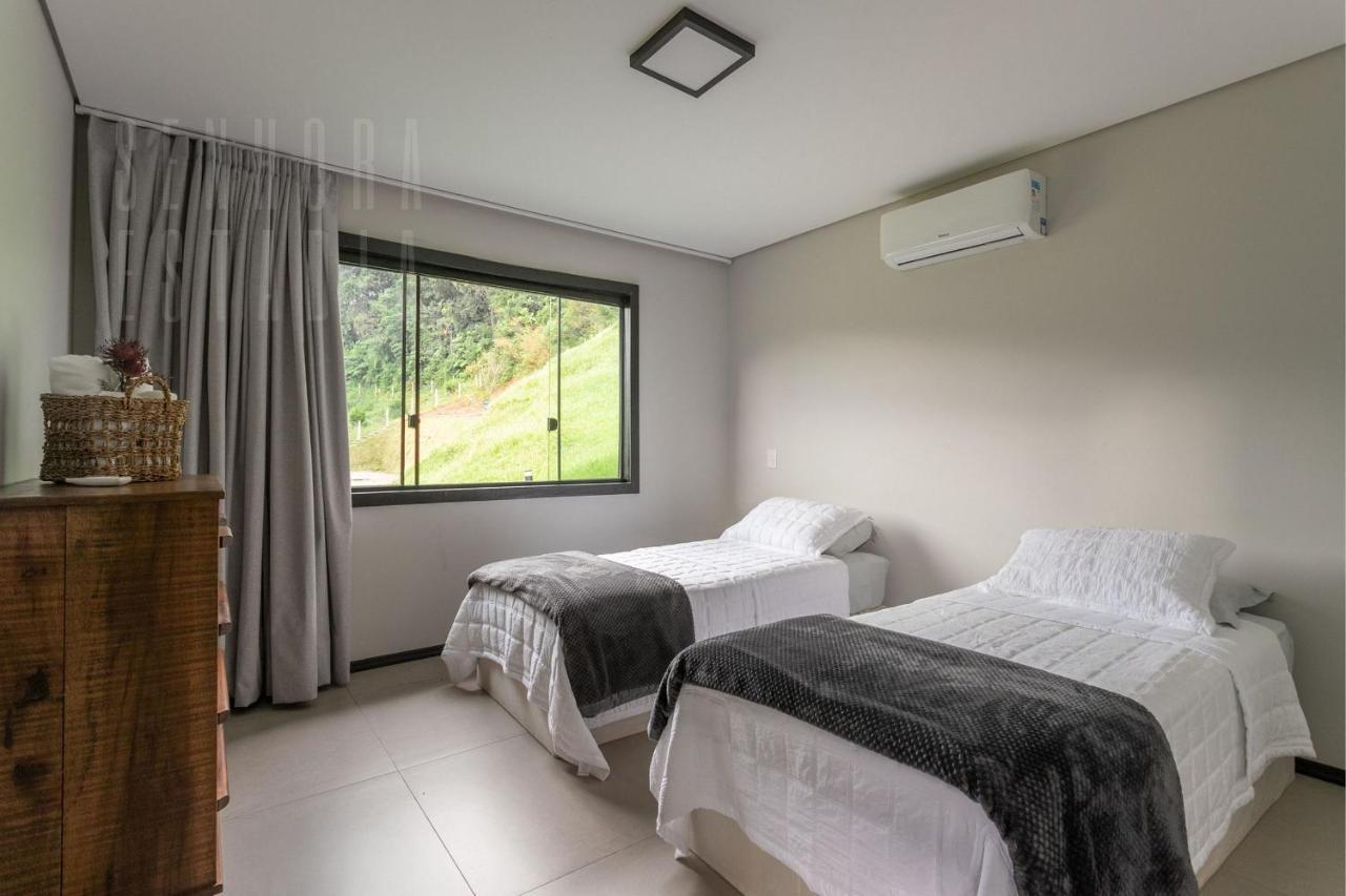 Villas Mornas Espaco De Eventos E Hospedagem Boutique Aguas Mornas Eksteriør billede